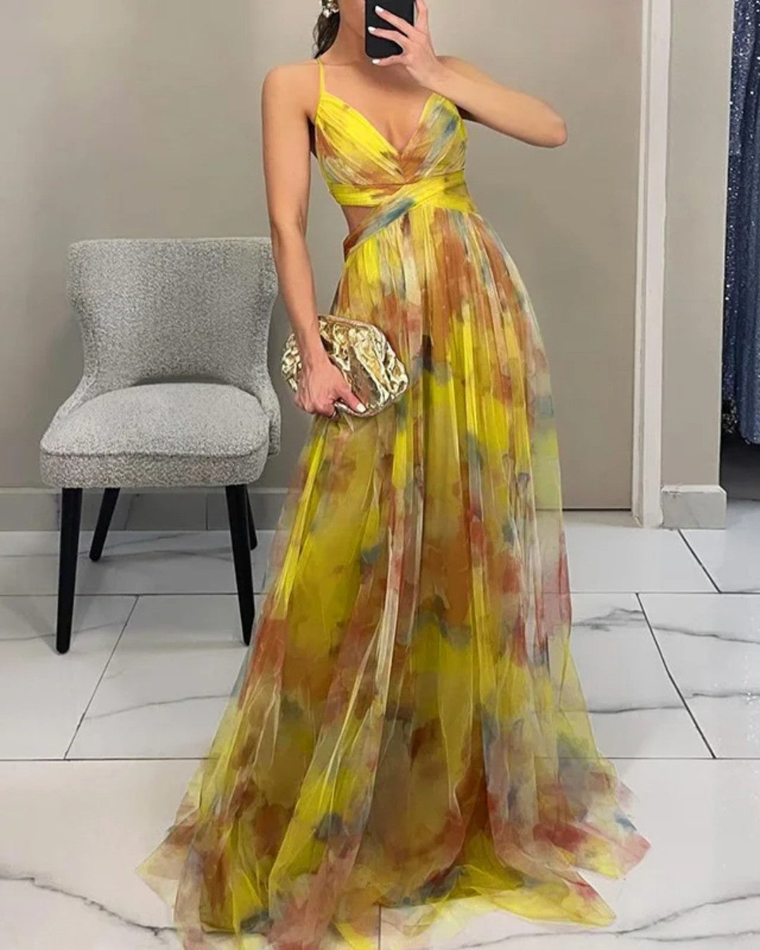 Giselle - Enchanting maxi dress with a floral print