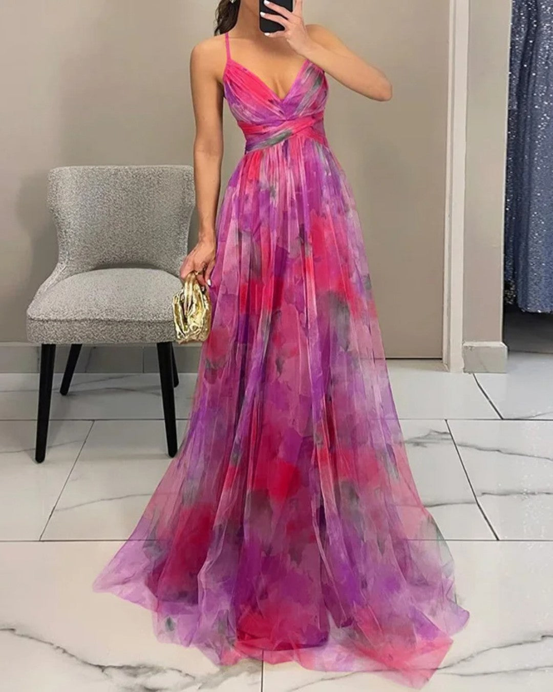 Giselle - Enchanting maxi dress with a floral print